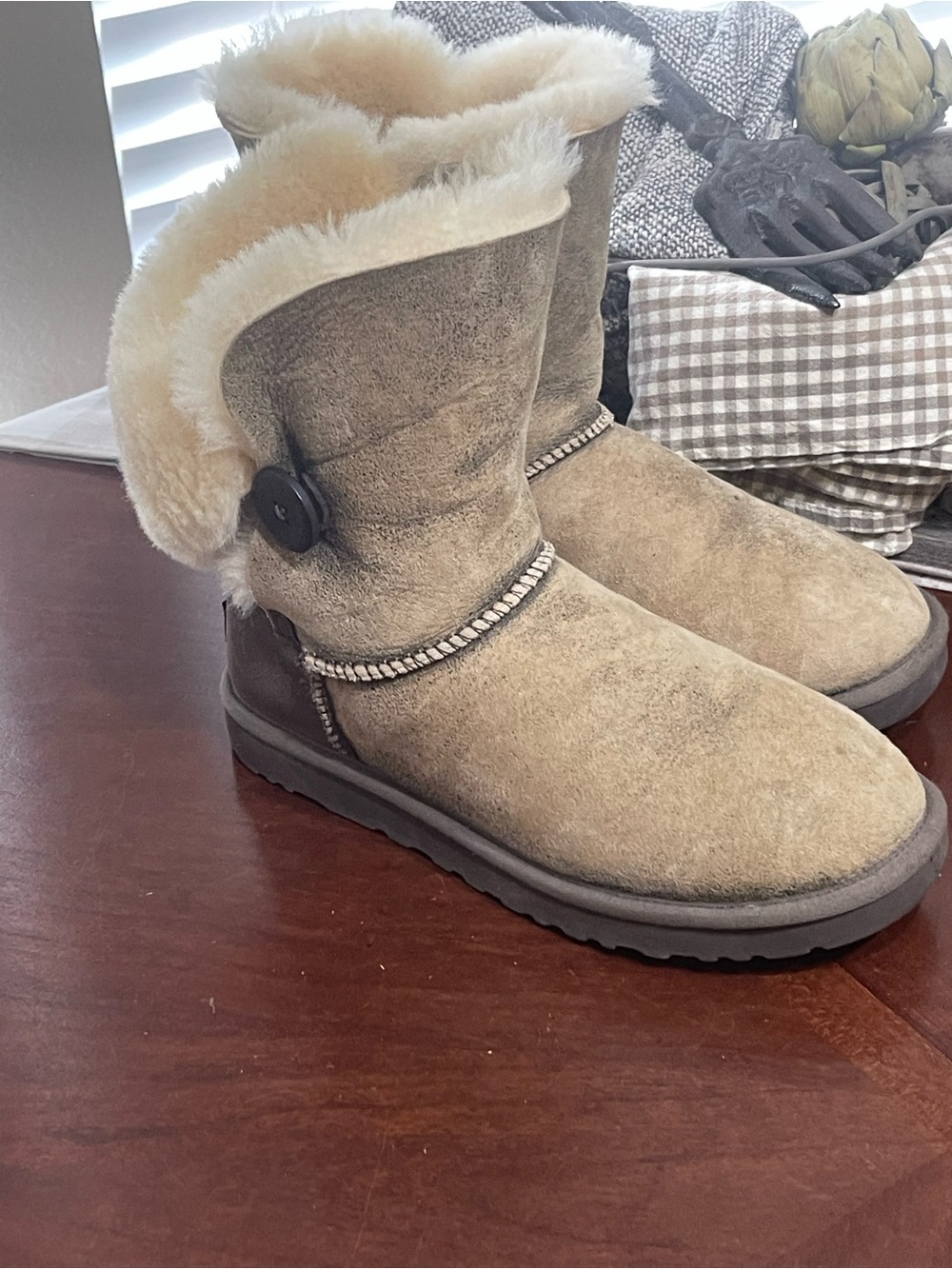 Ugg Australia Bailey Button Bomber Boots Winter 5838